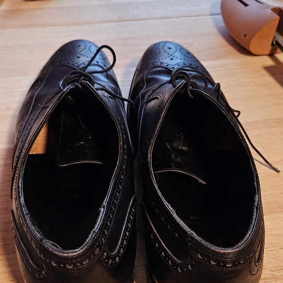 Alfred Dunhill Shoes - Picture 8 of 12